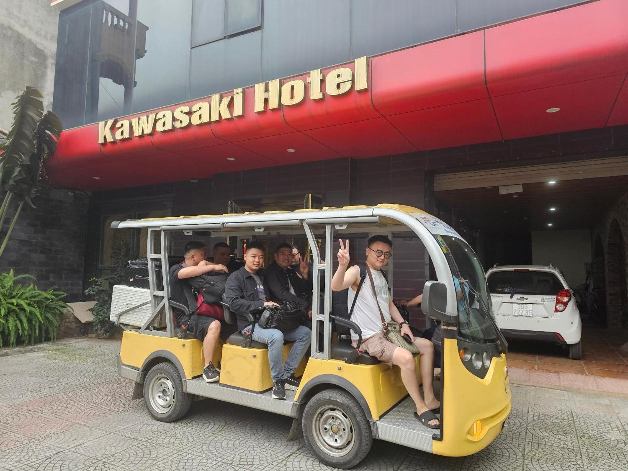 Kawasaki Noi Bai Airport Hotel Exteriör bild