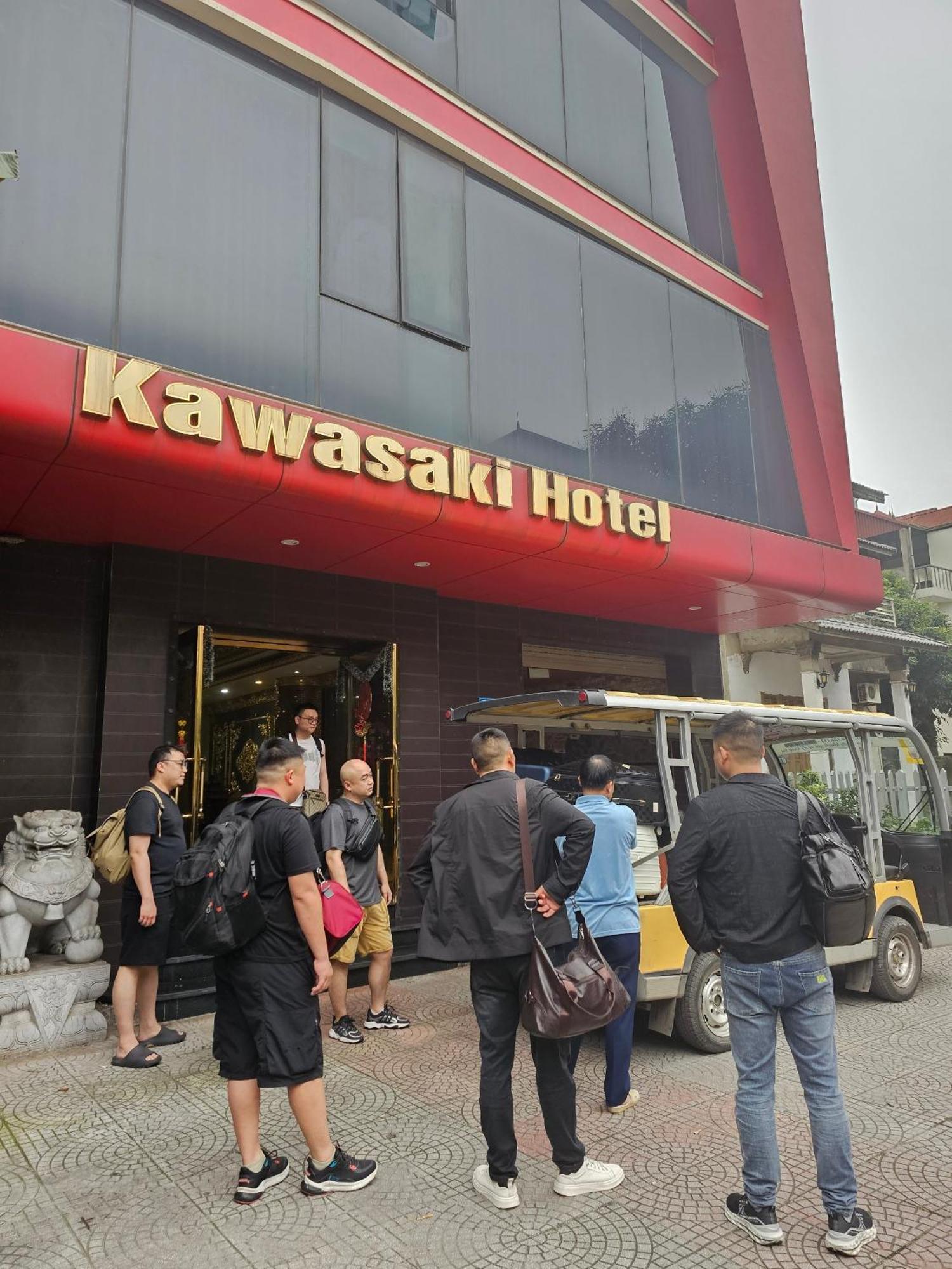 Kawasaki Noi Bai Airport Hotel Exteriör bild